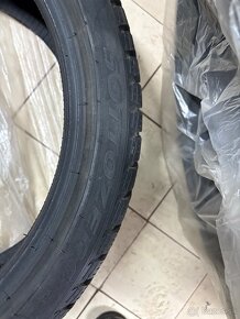 Zimné pneumatiky 225/40r18 - 2