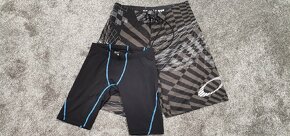 Oakley blade boardshorts 2 v 1 grafitové - 2