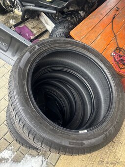 235/50r19 zimné - 2