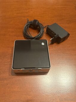 NUC i5-6260U - 2