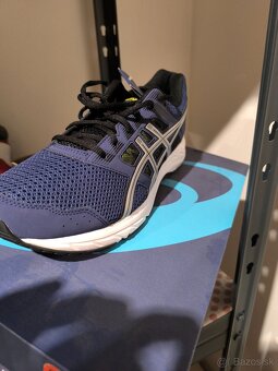 Predám botasky Asics veľ. 45, nové - 2