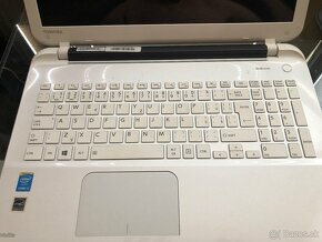 Predám funkčný notebook Toshiba za 100 eur - 2