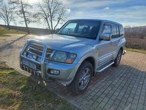 Pajero 3.2 DI-D . 121kw automat - 2