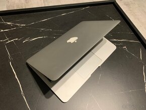 Macbook Air 11 - 2