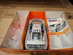 Bburago 1:18 KIT Bugatti - 2