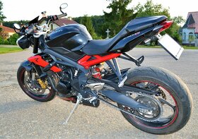 Triumph Street Triple R, 2013 - 2