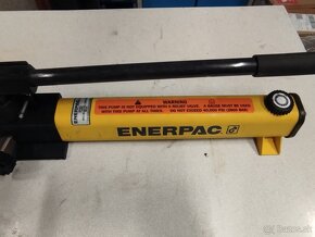 HYDRAULICKA PUMPA ENERPAC - 2