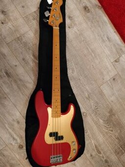 Squier 40 An. Precission bass - 2