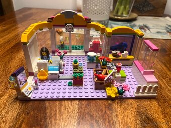 LEGO 41118 - Heartlake Supermarket - 2