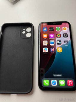 iPhone 11 black ,zdravie 100 percent - 2