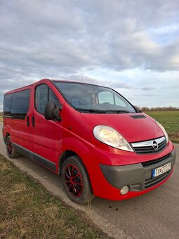 Opel Vivaro 2.0 CDTi,Tažné,9míst nafta manuál 66 kw - 2