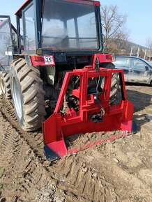 Traktor zt 323 špeciál - 2