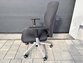 Kancelárska stolička - 2