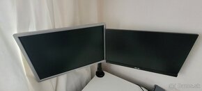 LCD monitory Dell a Asus - 2