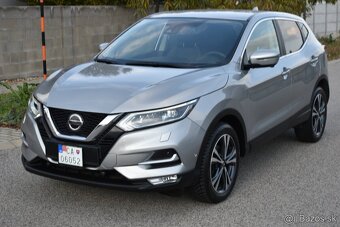 Nissan Qashqai 1,3 DIG-T Automat 160 PS Benzín Full. Led - 2