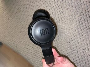 JBL TUNE 520BT - 2