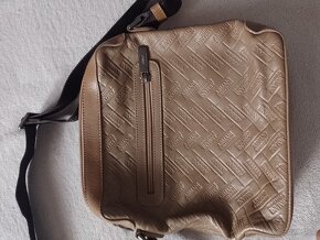 Armani Crossbody kabelka original - 2