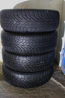 16” PNEUMATIKY-----ZIMNE----KUMHO---215/65 r16----7-8mm - 2