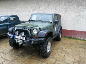 Jeep Wrangler - 2