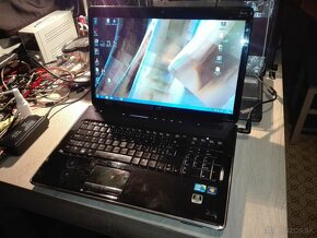 HP DV7. i7 8 x 1,6 GHz. 17,3 LED HD+. 750 GB. RAM 6 GB. - 2