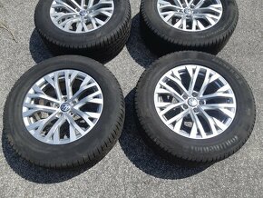 4.VW Touareg Alu disky 255/60 R18 - 2