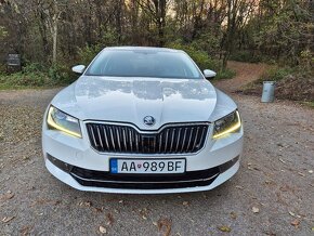 2019 Škoda superb 3 Android / apple car play - 2