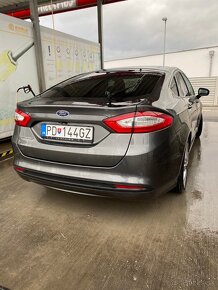 Ford Mondeo Mk5 Titanium 2.0 TDCi - 2