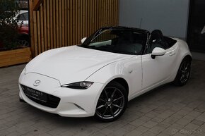 Mazda MX-5 2.0 Skyactiv-G160 Revolution - 2