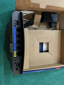 CISCO Linksys E3200 duálny WiFi gigabit router s usb - 2