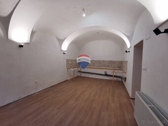 Štýlové obchodné priestory 81m2, Hlavná, Košice, ideálne pre - 2