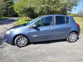 RENAULT CLIO III 1.2 - 2