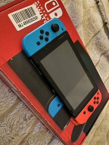 Nintendo Switch - 2