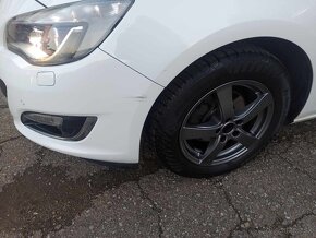 Opel Astra 1.4 Turbo 140k Cosmo - 2