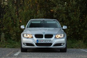 BMW E90 320d xDrive - 2