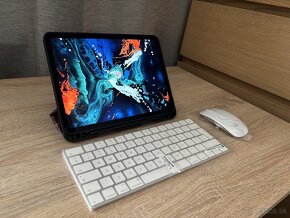 iPad Pro 1.gen 256GB cellular + príslušenstvo - 2