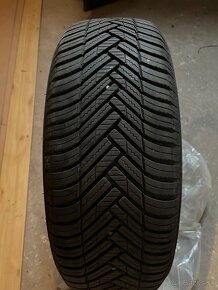 Hankook Kinergy 4S2 X 225/60 R17 - 2