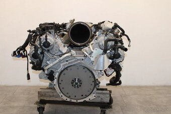 MOTOR DLZ 3,0 TFSI - 2