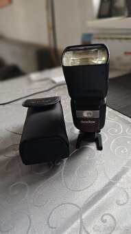 Godox Speedlite V860III F - 2