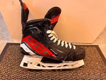 BRUSLE CCM JETSPEED FT6 VEL. 44/9D - 2