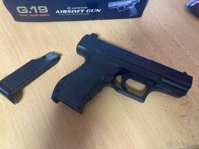 Airsoft zbraň G19 - 2