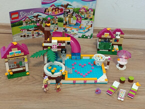 LEGO Friends 41008 Koupaliště v Heartlake - 2