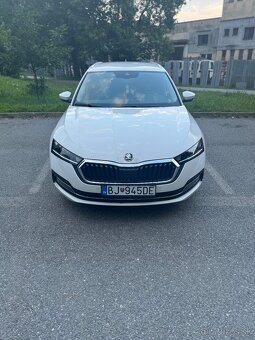 Predám ŠKODA OCTAVIA 4 COMBI 7/2020, DSG 2.0 TDI 110kw - 2