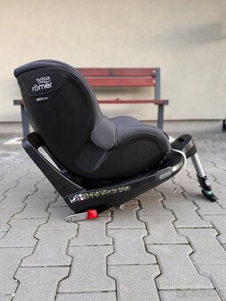 Britax Romer Dualfix Misize Cosmos Black - 2