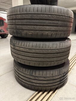 Predám letné pneumatiky 235/45 R20 - 2