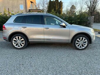 Volkswagen Touareg  3.0TDI  4x4 - 2