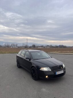 Škoda Octavia VRS - 2