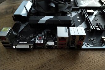 MSI B250 Krait GAMING doska s CPU a RAM - 2