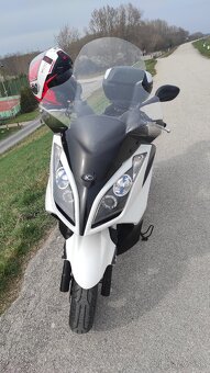 Kymco Downtown 300i,ABS,r.v.2014,km:22 tis. - 2