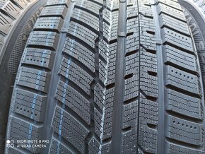 zimne pneu 235/45 R18 - 2