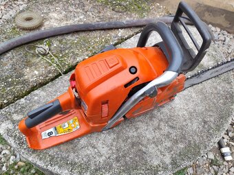 Husqvarna 555 - 2